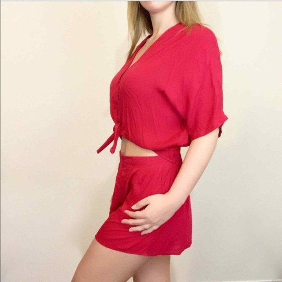 Mustard Seed Front Tie Red Romper Short Sleeves Cut Out Rayon 100% Size M - Picture 3 of 12